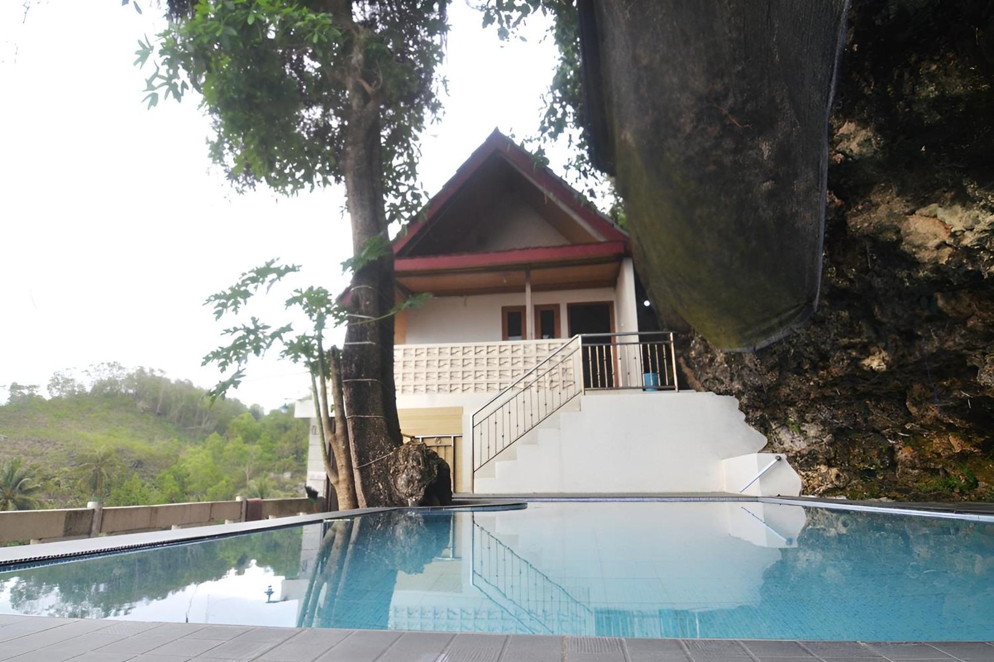Villa Kopiori Джокякарта Екстериор снимка