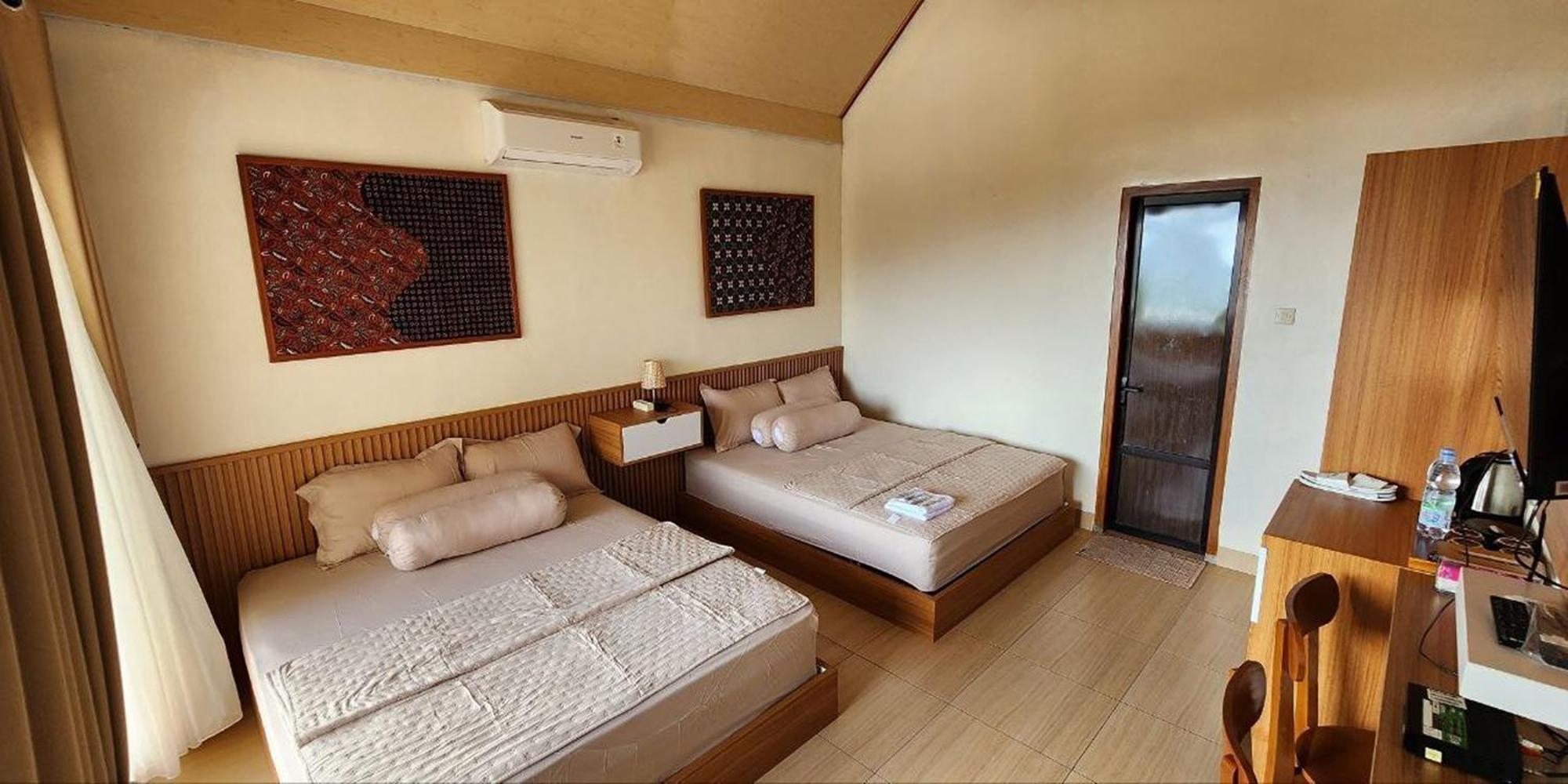 Villa Kopiori Джокякарта Екстериор снимка