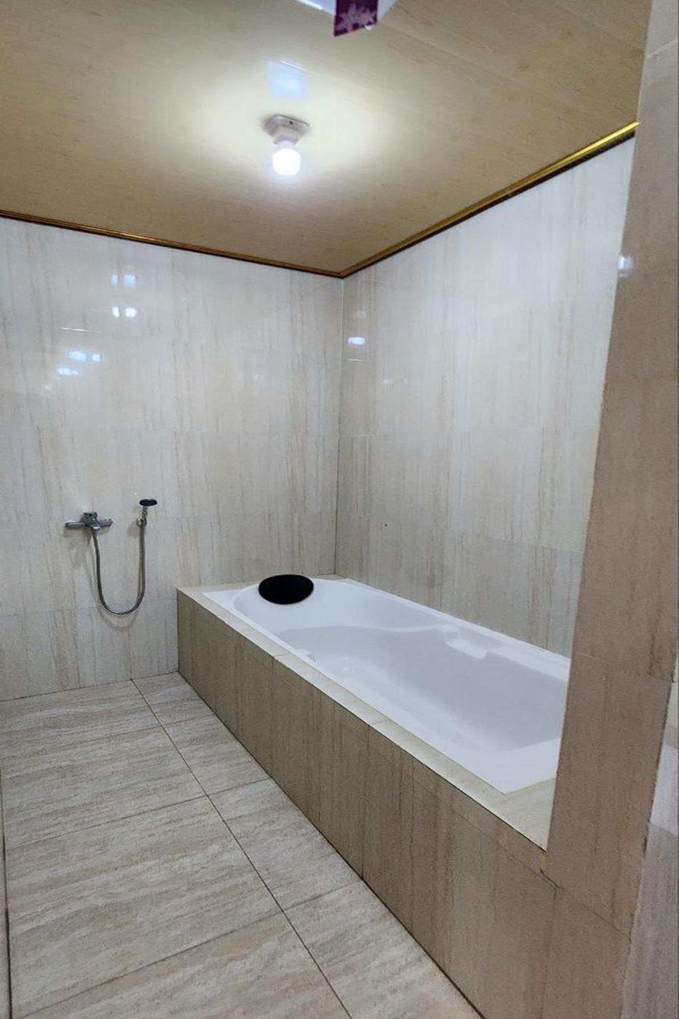 Villa Kopiori Джокякарта Екстериор снимка
